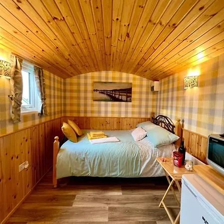 Shepherds Hut Greencastle Omagh Exterior photo