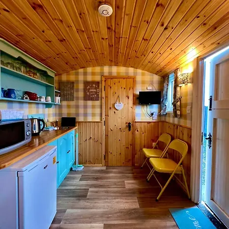 Shepherds Hut Greencastle Omagh Exterior photo